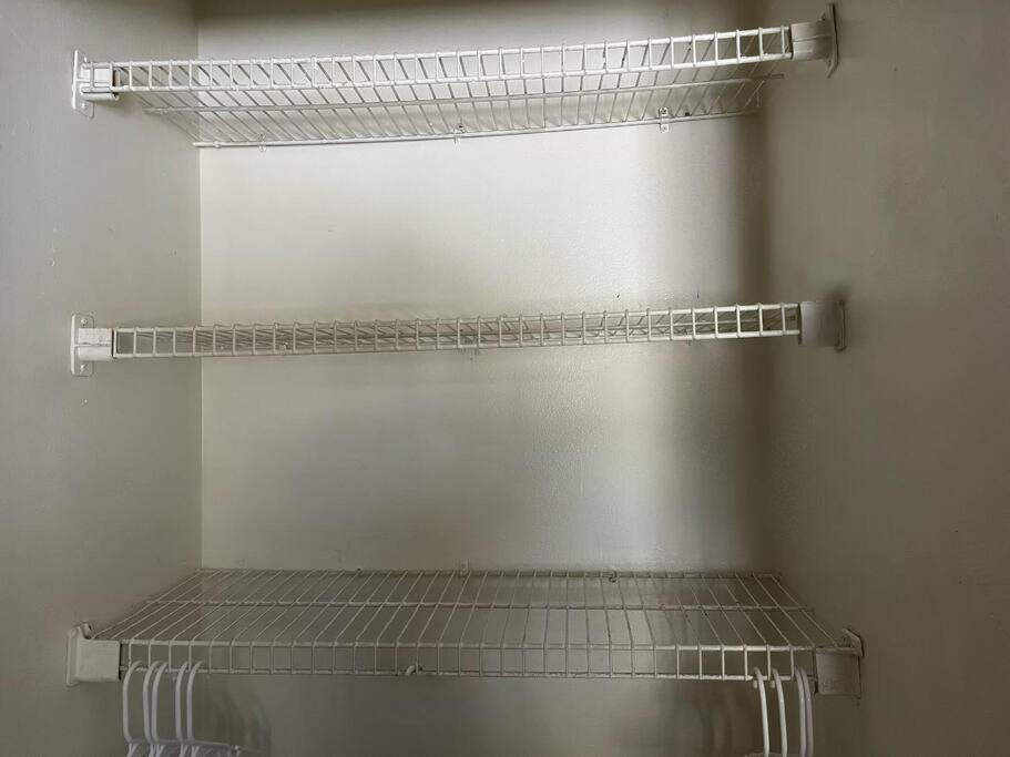 Amazing & Cozy Duplex Near Zoo Miami ! 빌라 외부 사진